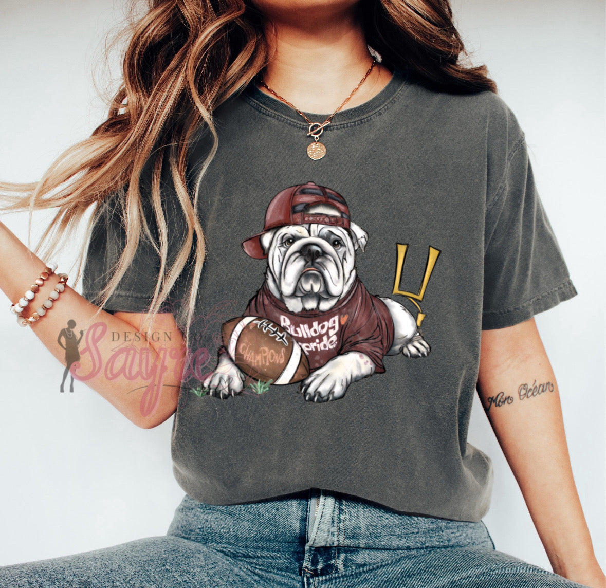 Bulldog Pride Portrait Red Shirt/Long Sleeve/Crewneck/Hoodie