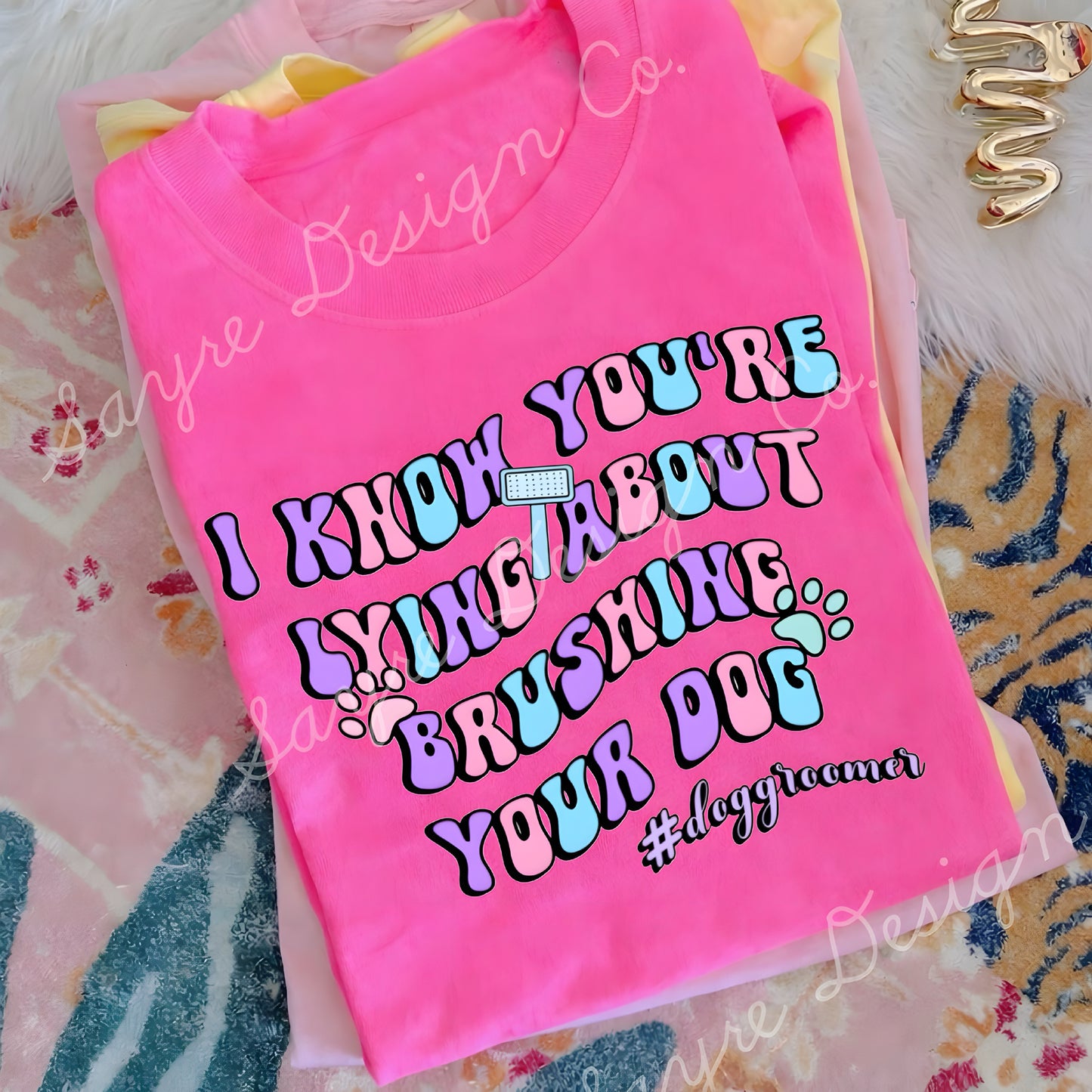 I Know You’re Lying Dog Brushing Shirt/Long Sleeve/Crewneck/Hoodie