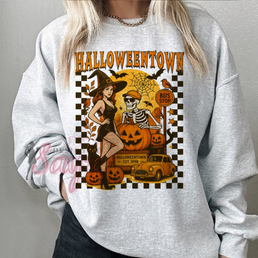 Vintage Halloweentown Shirt/Sweatshirt